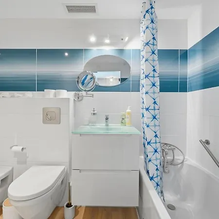 Panoramic Sea View Top-floor Waterfront Ла-Гранд-Мот
